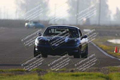 media/Jan-18-2026-CalClub SCCA (Sun) [[8bc6468723]]/Group 7 Race/Turn 1/